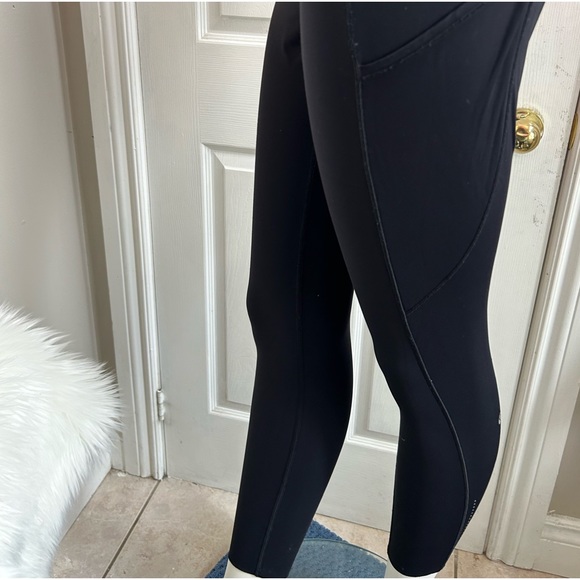 LULULEMON!! - Picture 1 of 14